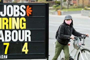 கனடாவில் ஏப்ரல் மாதத்தில் மட்டும் ஏற்பட்ட வேலை இழப்புகள்: வெளியான தகவல்