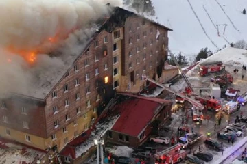 துருக்கியில் ஹோட்டல் ஒன்றில் பாரிய தீ விபத்து; பத்திற்கும் மேற்பட்டவர்கள் பலி