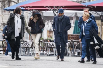 இந்திய கோடீஸ்வரக் குடும்பம் மீது ஆட்கடத்தல் வழக்கு: வேலைக்காரப்பெண்ணை தாய் போல் நடத்தியதாக விளக்கம்