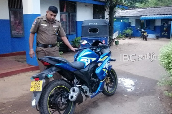 காவல்துறையின் தீவிர முயற்சி - மட்டக்களப்பில் திருடப்பட்ட 70 இலட்சம் பெறுமதியான நகைகள் மீட்பு | 70 Lakh Worth Of Stolen Jewelery Recovered
