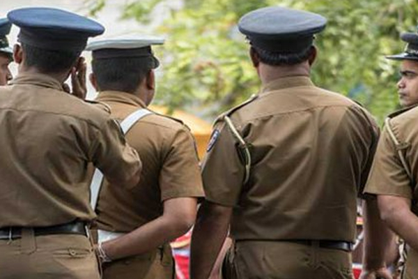 மொட்டுவின் வேட்பாளரின் சட்டவிரோத செயற்பாடு -கையும் களவுமாக பிடித்தது காவல்துறை | Pohottu National List Aspirant Caught With Kasippu