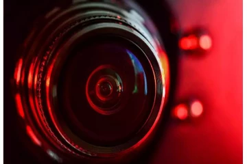 விடுதியில் ரகசிய கேமரா பொறுத்தி பெண்களை ரசித்து வந்த காமக்கொடூரன் : அதிர்ந்த காவல்துறை!