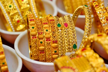 පිස්සු හැදෙන රන්මිල මෙන්න - උඩ පහළ ගිය රත්තරන් වල අද මිල ගැන ඔබ දැනුවත්ද?