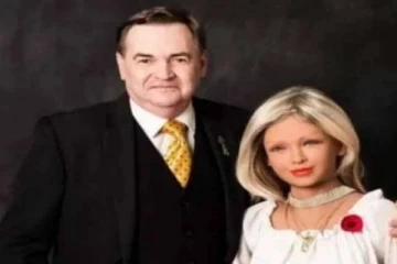 ரோபோவை திருமணம் செய்யவுள்ள அவுஸ்திரேலியா நாட்டை சேர்ந்தவர்