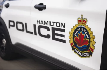 ஹமில்டனில் இருமாடி வீடு தீப்பிடிப்பு: ஒரு பெண் உயிரிழப்பு