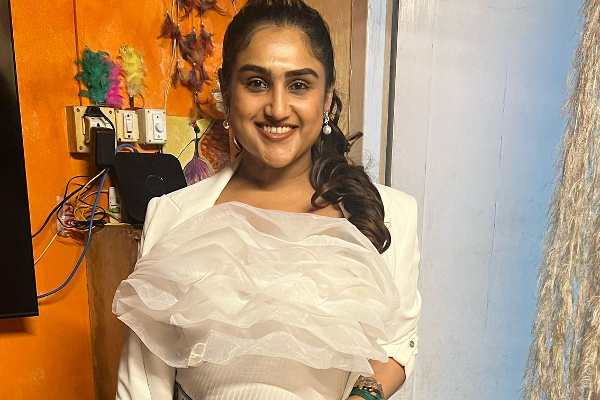 வனிதா விஜயகுமாருக்கு இப்படி ஒரு பயமா.. ரசிகர்களுக்கு ஷாக் கொடுத்த தகவல் | Vanitha Vijayakumar Has Claustrophobia Problem