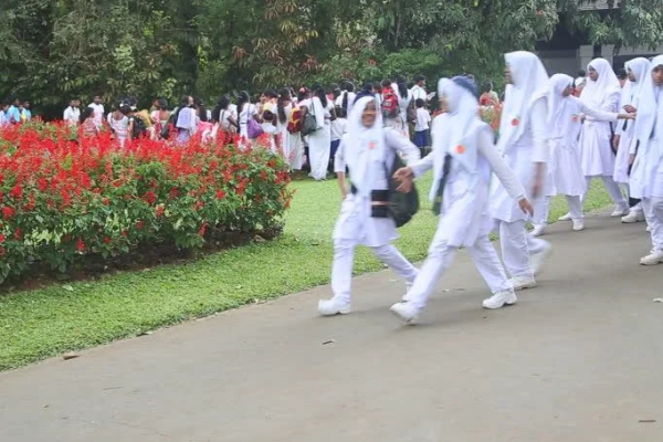 முஸ்லிம் பாடசாலை மாணவர்களுக்கு கல்வி அமைச்சு வெளியிட்ட முக்கிய அறிவிப்பு | Education Ministry New Timetable For Muslim School முஸ்லிம் பாடசாலை மாணவர்களுக்கு கல்வி அமைச்சு வெளியிட்ட முக்கிய அறிவிப்பு | Education Ministry New Timetable For Muslim School