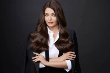 ஐஸ்வர்யா ராய் பெயர், புகைப்படங்களை பயன்படுத்த தடை.. பரபரப்பு வழக்கு, என்ன?