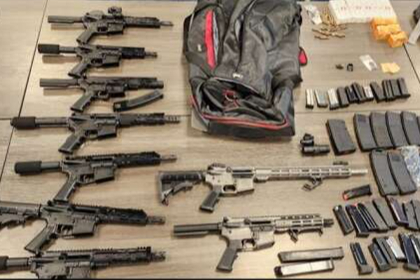 ஒன்றாரியோவல் பாரியளவு துப்பாக்கிகள் மீட்பு | Opp U S Homeland Security Disrupt Firearm