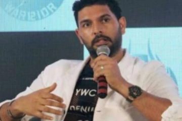 பிரபல கிரிக்கெட் வீரர் யுவராஜ் சிங் மீது FIR பதிவு; பரபரப்பில் கிரிக்கெட் வட்டாரம்!