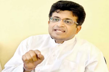 35 ஆண்டு ஒப்பந்தப்படி சகல எண்ணெய் குதங்களும் இந்தியாவசம் - உதய கம்மன்பில