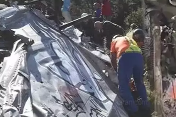 பிரேசில் விமான விபத்தில் 12 பேர் பலி | 12 Dead In Brazil Plane Crash