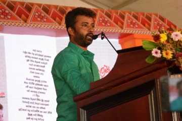 சிங்களப் படைப்பாளிகளை புலிகள் கொண்டாடினார்கள் : தீபச்செல்வன்