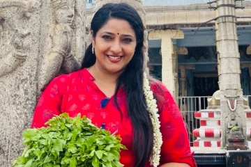 மகள் போட்டோவை மோசமாக வெளியிடுகிறார்கள்.. ராஜா ராணி சீரியல் நடிகை அதிர்ச்சி புகார்