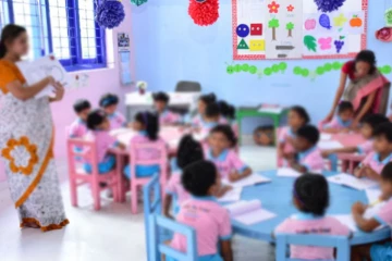 ළමුන් වෙනුවෙන් අලුත් නීති රැසක් - 2027 වන විට සියලුම පෙර පාසල්වලට පොදු ප්‍රමිතීන් - පෙර පාසල් ගුරුවරුන්ටත් පොදු පුහුණු හා සහතික ක්‍රමවේදයක්