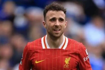 28 வயதான பிரபல கால்பந்து வீரர் மரணம் - அதிர்ச்சியில் ரசிகர்கள்!