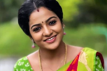 VJ சித்ரா பக்கத்தில் சென்றாலே கஞ்சா வாடை தான் வரும்!! ரகசியத்தை உடைத்த பத்திரிக்கையாளர்..