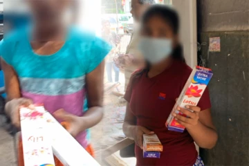 நுவரெலியாவில் சுற்றுலாப் பயணிகளை அசௌகரியப்படுத்தும் யாசகர்கள்