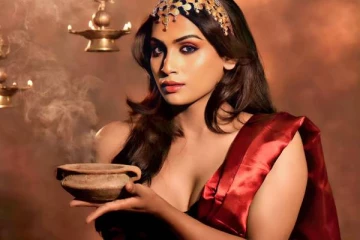 பிக்பாஸ் ஷிவின்-ஆ இது!! கிளாமரில் ரசிகர்களை வாய்ப்பிளக்க வைக்கும் போட்டோஷூட்..