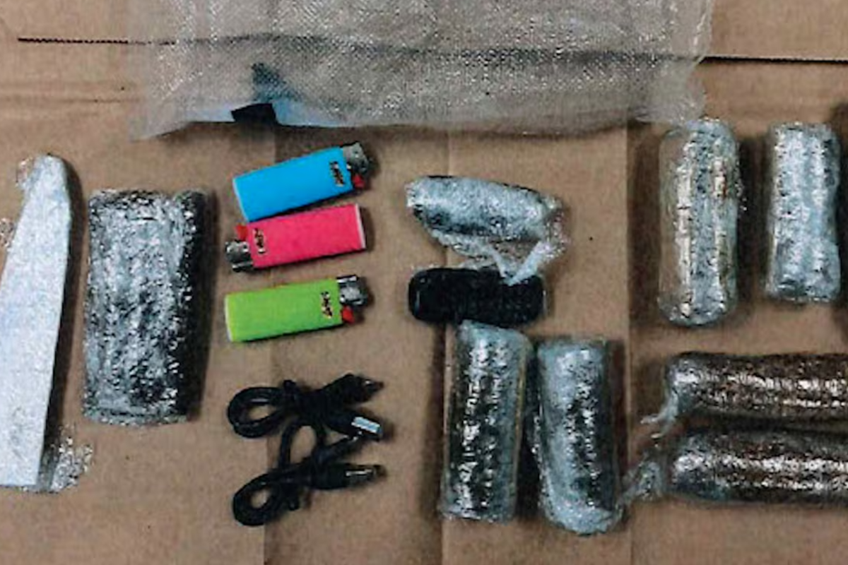 கனடாவில் போதைப் பொருள் கடத்தில் ஈடுபட்டதாக தமிழ் அதிகாரி மீது குற்றச்சாட்டு | Exclusive Toronto Jail Guard Sentenced To 26 Month