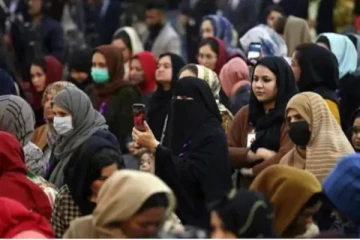 உச்சகட்ட கொலைவெறியில் 200 பெண் நீதிபதிகளை தேடி அலையும் தாலிபான்கள்.. அதிரவைக்கும் காரணம்