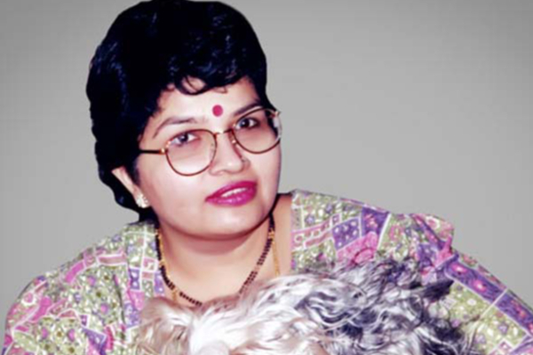 பிரபல தயாரிப்பாளரின் மனைவி திடீர் மரணம்... சோகத்தில் திரையுலகம்! | Keyar Wife Passed Away