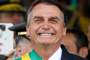 பிரேசில் ஜனாதிபதி தேர்தலில் பின்னடைவை சந்தித்த போல்சார்னோ
