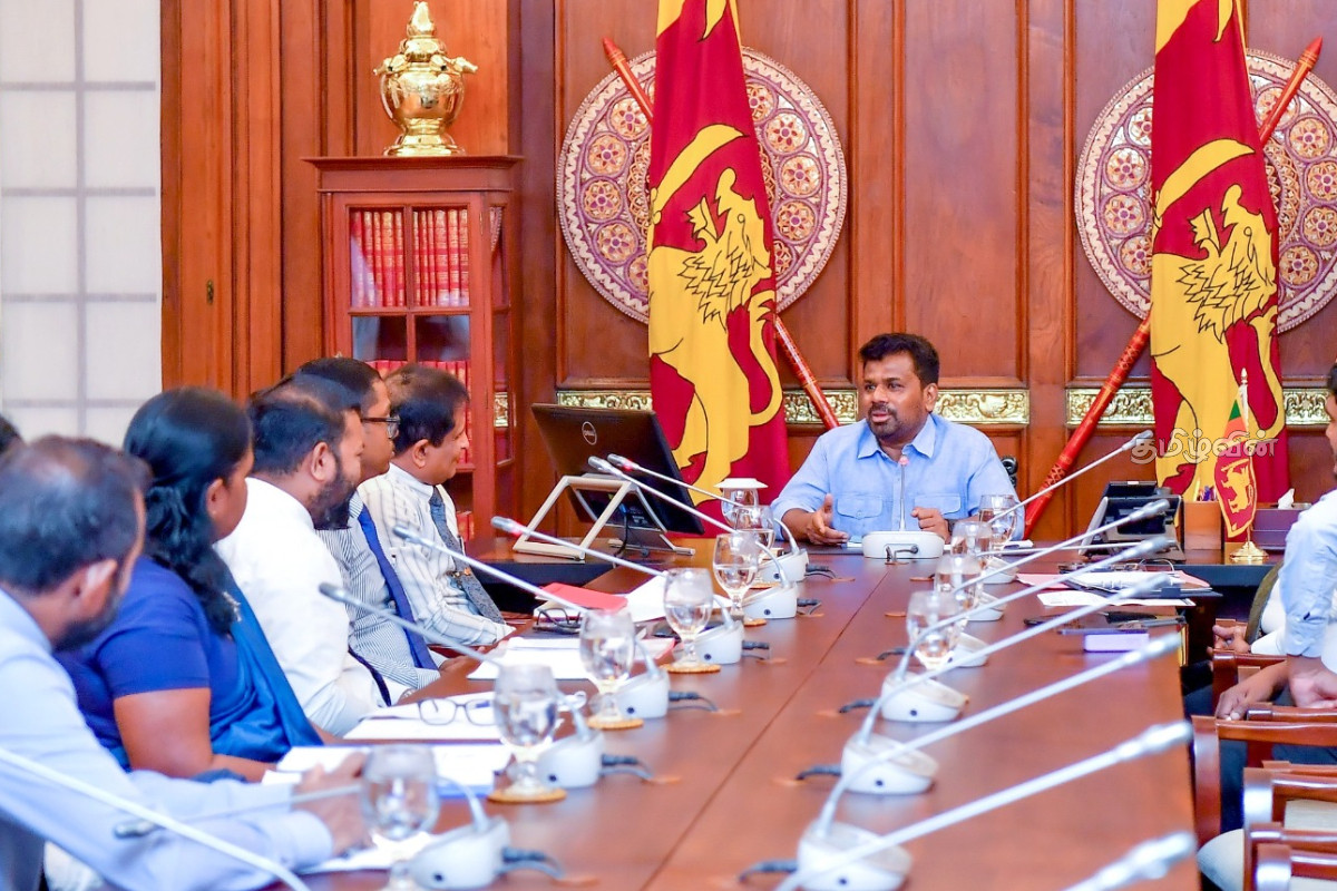 மின்சார சபை மறுசீரமைப்பின் போது ஊழியர் உரிமைகள் பாதுகாக்கப்படும்: ஜனாதிபதி உறுதி | Electricity Board Employee Rights Will Protected