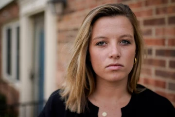 தன்னால் சீரழிக்கப்பட்ட பெண்ணுக்கு சமூக ஊடகத்தில் அமெரிக்கர் அனுப்பிய செய்தி: வசமாக சிக்கினார்