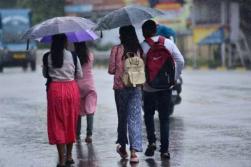 இன்று எந்தெந்த பகுதிகளில் கனமழை பெய்யும்- வானிலை மையம் தகவல்