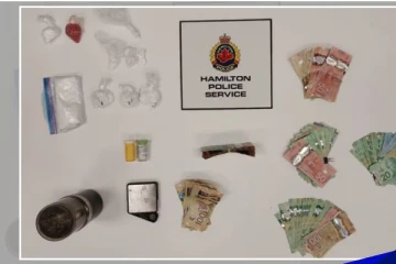 ஹாமில்டனில் போதைப்பொருள் கடத்தல் தொடர்பில் 2.1 லட்சம் டொலர் பணம் பறிமுதல்