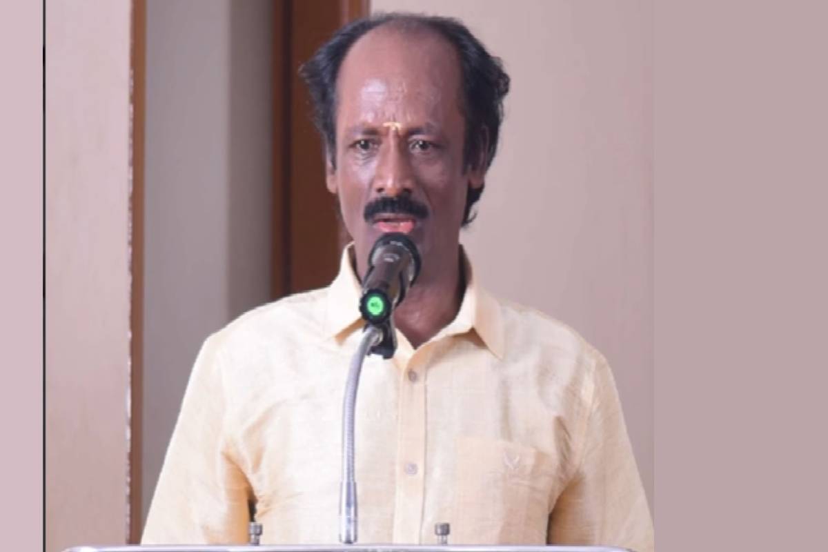 விஜய் சார் என் மனைவி உயிரை காப்பாத்துங்க! முதல்வரிடம் கெஞ்சி கேட்ட நடிகர் முத்துக்காளை | Muthukalai Wife Brain Hemorrhage Ask Cm Vijay Help