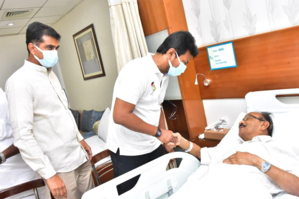 அப்பல்லோவில் வைகோ அனுமதி - உடல்நிலை குறித்து துரைவைகோ தகவல்! | Durai Vaiko Inquired Vaiko In Hospital