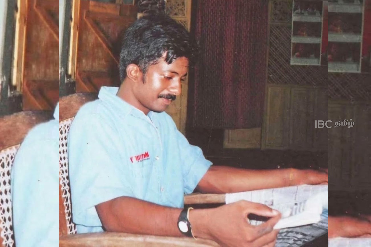 யாழ். பல்கலை பட்டமளிப்பு விழா: மறைந்த நிலக்சன் ஞாபகார்த்த தங்கப்பதக்கம் தனுஷ்காவிற்கு | Nilakshan Memorial Gold Medal Awarded To Dhanushka