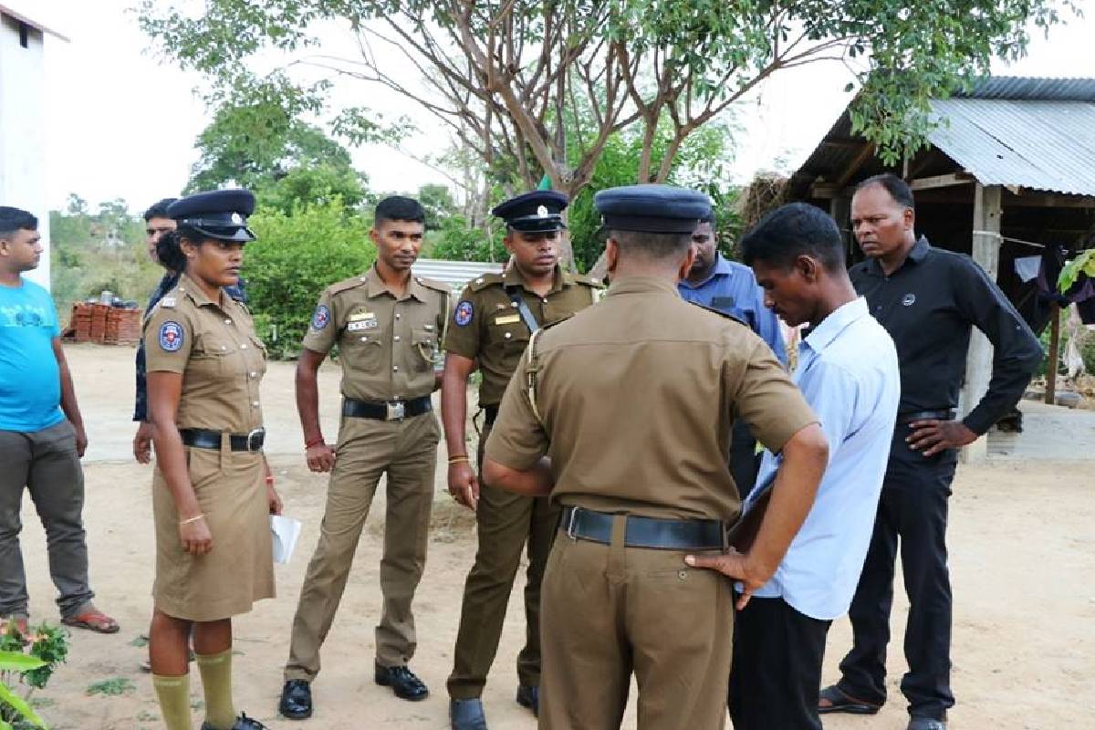 சந்தேகநபரின் வாக்குமூலத்தில் கைத்துப்பாக்கி மீட்பு | Handgun Recovered From Suspect S Statement சந்தேகநபரின் வாக்குமூலத்தில் கைத்துப்பாக்கி மீட்பு | Handgun Recovered From Suspect S Statement