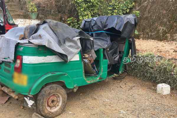 நுவரெலியாவில் 100 அடி பள்ளத்தில் கவிழ்ந்த முச்சக்கர வண்டி | Three Wheeler Overturned In 100 Foot Gorge