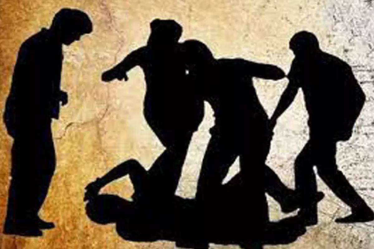 தமிழர் பகுதியில் இரவில் பொலிஸாருக்கு நடத்தப்பட்ட சம்பவம் ; தப்பியோடிய 25 பேர் கொண்ட குழு | Night Incident Targets Police Officers தமிழர் பகுதியில் இரவில் பொலிஸாருக்கு நடத்தப்பட்ட சம்பவம் ; தப்பியோடிய 25 பேர் கொண்ட குழு | Night Incident Targets Police Officers
