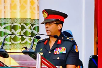 හදිසි අසනීප තත්ත්වයට ප්‍රතිකාර ලැබීමෙන් පසු සුරේෂ් සලෙයි නැවතත් CIDට රැගෙන යයි