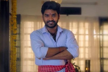 புதிய கார் வாங்கிய வேலைக்காரன் சீரியல் பிரபல நடிகர்- என்ன கார் தெரியுமா?