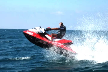 ஜெட் ஸ்கையில் 190 மைல் பயணம்; சீனாவிலிருந்து தென் கொரியாவுக்கு கடக்க முயன்ற நபர் கைது