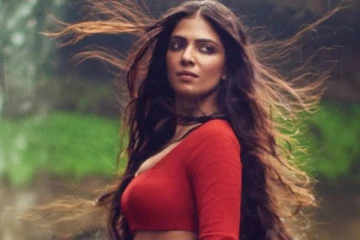 அந்த சமயத்தில் அந்த நடிகருடன் இருந்தால்!! நடிகை மாளவிகா மோகனன் பதில்..