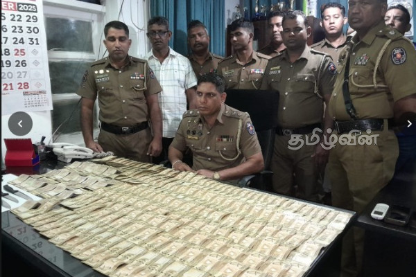 வீட்டை உடைத்து உள்நுழைந்த நபர்கள்! பல கோடி ரூபா பெறுமதியான தங்கம் மற்றும் பணம் கொள்ளை | Six Arrested For Night House Robbery வீட்டை உடைத்து உள்நுழைந்த நபர்கள்! பல கோடி ரூபா பெறுமதியான தங்கம் மற்றும் பணம் கொள்ளை | Six Arrested For Night House Robbery