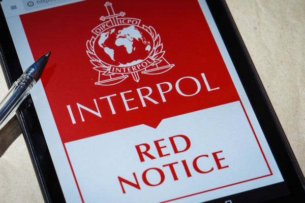 துபாயில் கைது செய்யப்பட்ட பெண்! CID விசாரணையில் அம்பலமான தகவல் | Interrogation Of Woman Arrested In Dubai