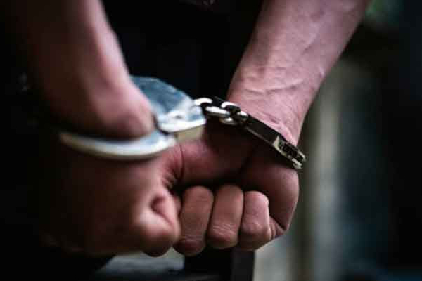 திருமணம் செய்வதாக ஏமாற்றி பெருந்தொகை மோசடி! விமானப்படை வீரர் அதிரடி கைது | Money Laundering With The Promise Of Marriage