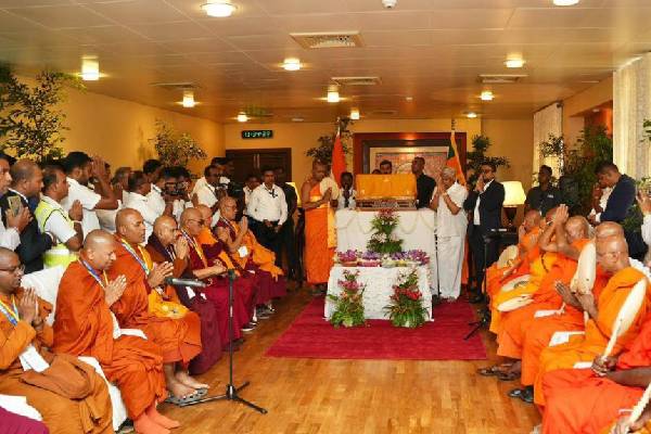 இலங்கையின் சுதந்திர கொண்டாட்டத்தில் இந்தியாவும் பங்கெடுப்பதாக சந்தோஷ் ஜா தெரிவிப்பு | India Participates In Sl Independence Celebrations