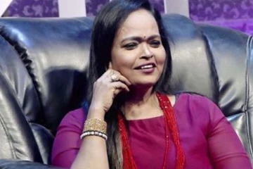 இலங்கையில் தமிழர் பகுதிக்கு சென்ற கலா மாஸ்டர்!