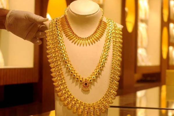 Today Gold Rate: வாரத்தின் முதல்நாளே தங்கம் விலை உயர்வு... கவலையில் நகை பிரியர்கள் | Gold Rate February 24 2026 India And Srilanka Today Gold Rate: வாரத்தின் முதல்நாளே தங்கம் விலை உயர்வு... கவலையில் நகை பிரியர்கள் | Gold Rate February 24 2026 India And Srilanka