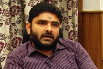 ஊரடங்கு இல்லை ஆனால் புதிய கட்டுப்பாடுகள் உண்டு: கோ. பிரகாஷ் தகவல்