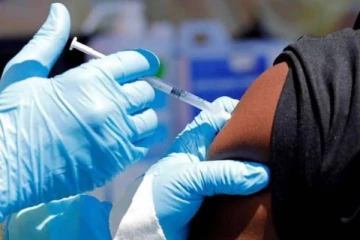 கோவிட் - 19 தடுப்பூசி மூலம் மைக்ரோ சிப்ஸ்கள் பொருத்தப்படுவதாக தகவல்! - சுகாதார அதிகாரிகள் மறுப்பு