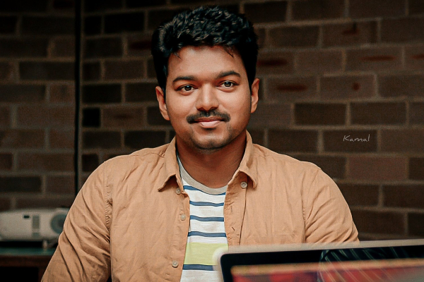 நடிகர் விஜய் அவரின் 23 வயதில் செய்த பெரிய விஷயம் ! தமிழ் சினிமாவில் வேறு எந்த நடிகருக்கும் இப்படி நடந்ததில்லை..